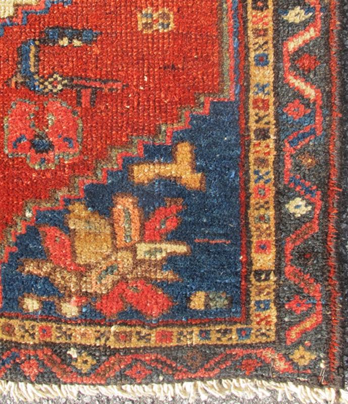 Antique Serapi Rug 131207 Serapi 1'10" x 2'0" Wool Medallion